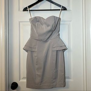 Elegant strapless mini dress in grey | H&M | Size 4